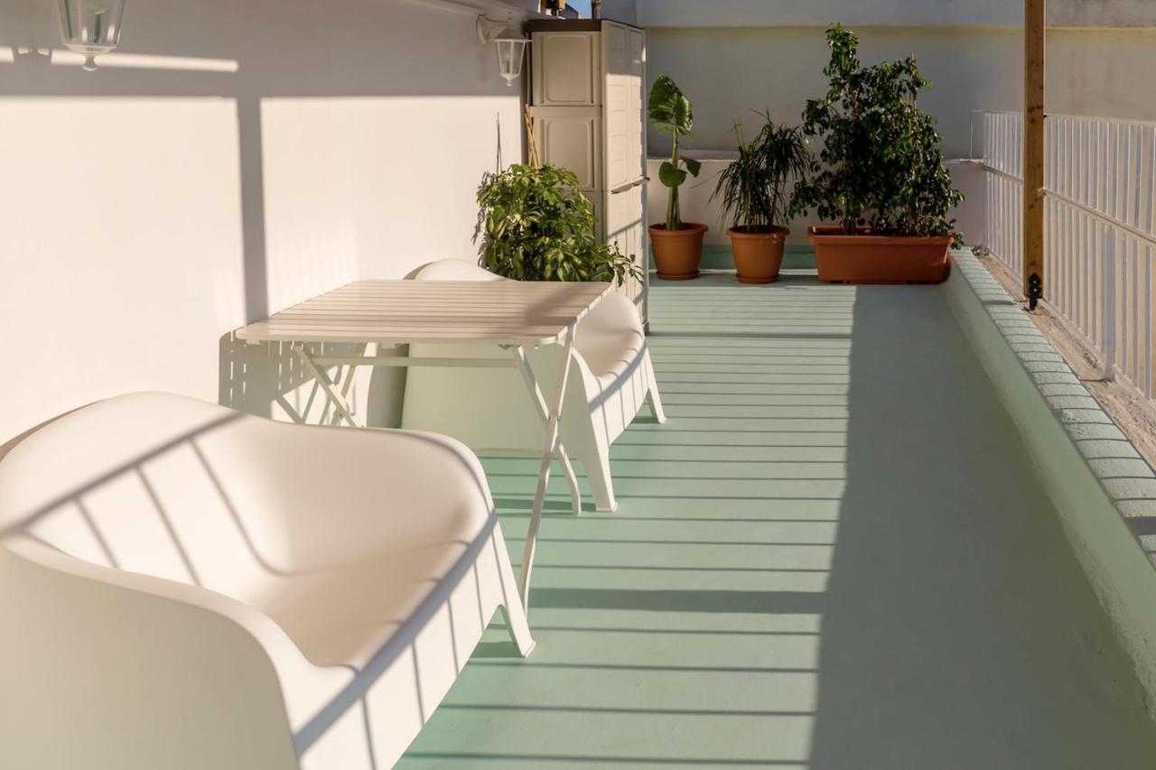 Blue And White Apartment Vipgreece Athen Eksteriør bilde