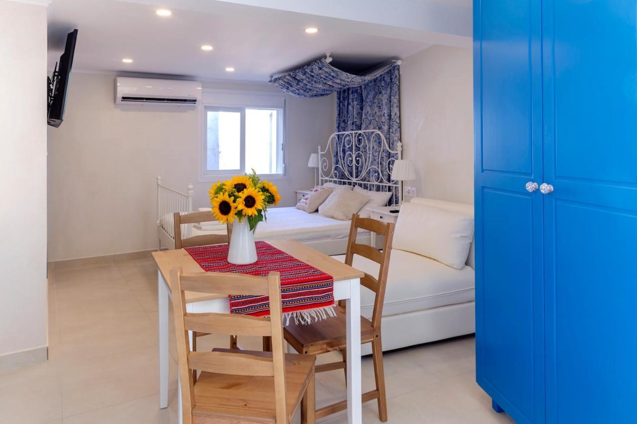 Blue And White Apartment Vipgreece Athen Eksteriør bilde
